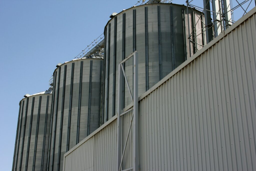 Industrial food and grain storage. Stainless steel tanks.